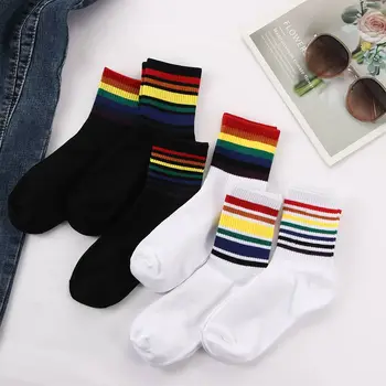  2021 Nove Ženske Pamučne Svijetle Čarape Happy Socks u Crno-Bijeli Strip, Moda odjeća za LGBT, Šarene Proljeće-Jesen Svakodnevne Kratke Čarape
